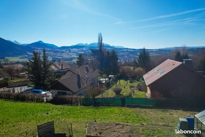 Maison 7 pièces 220 m² — photo 2